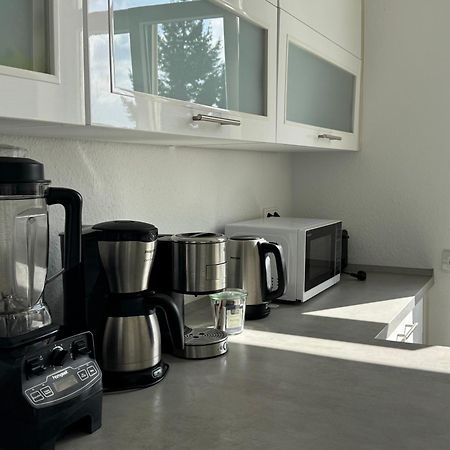 Moderne 4 Zimmer Apartment Mit Bergblick Stadtzentrum Contactless Check-In Gehrden  エクステリア 写真