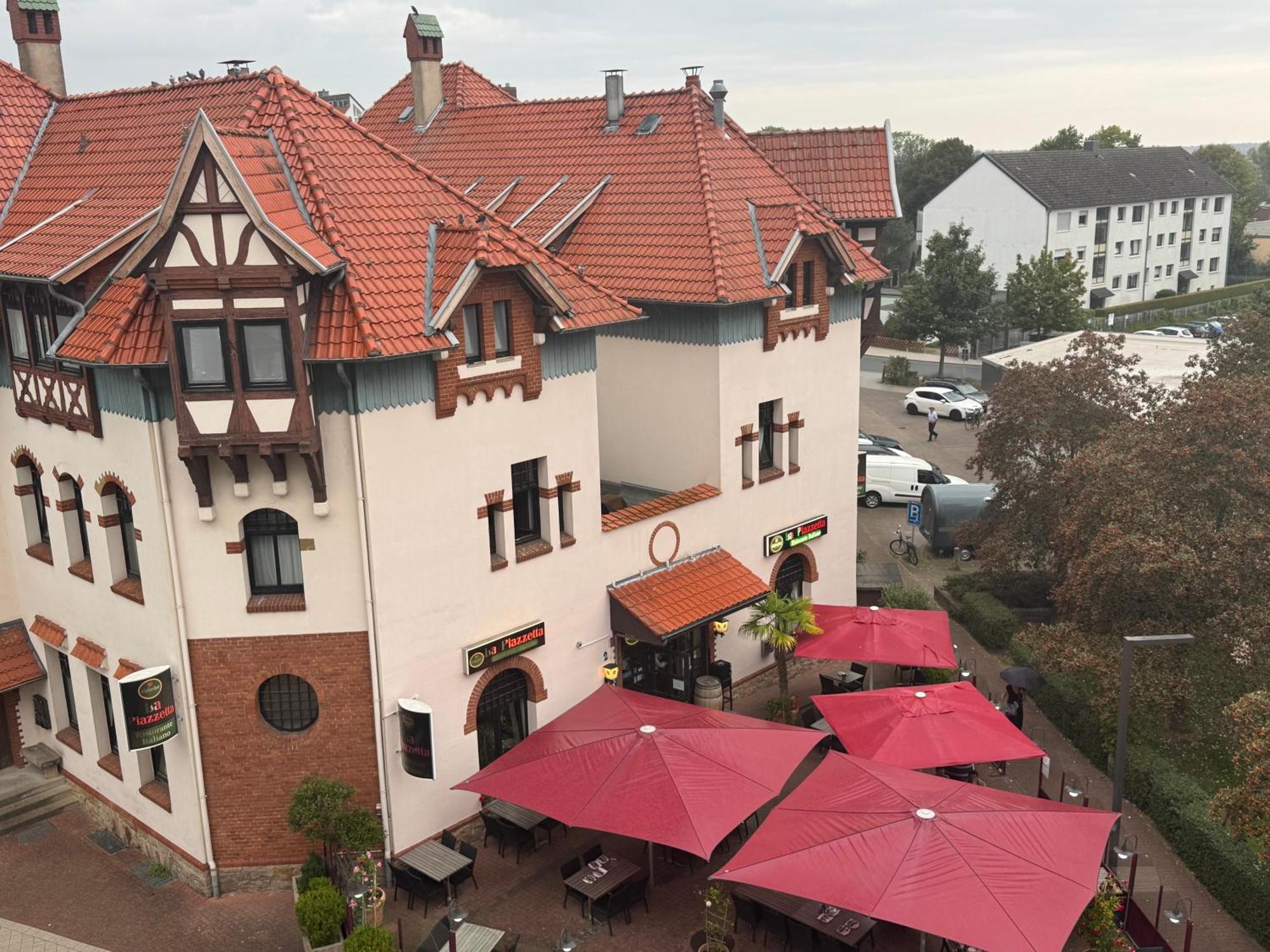 Moderne 4 Zimmer Apartment Mit Bergblick Stadtzentrum Contactless Check-In Gehrden  エクステリア 写真